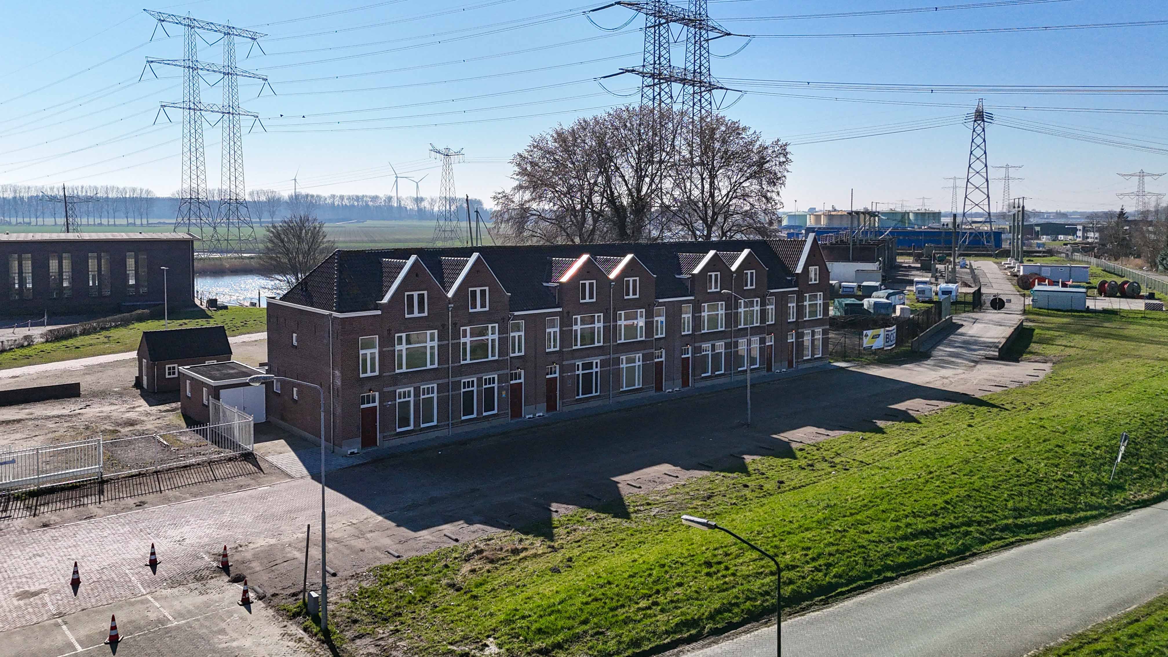 20250305-merkx-kozijnen-dongecentrale-geertruidenberg-low-res-17.jpg